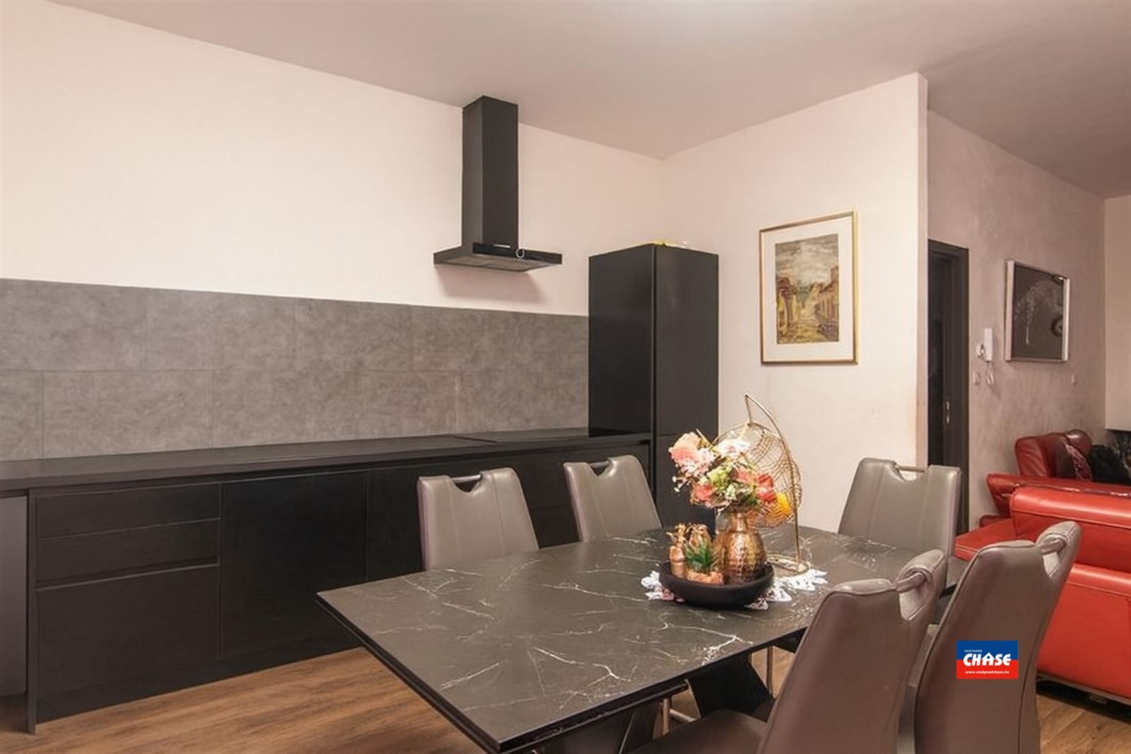 Duplex appartement met 4 slaapkamers foto 2