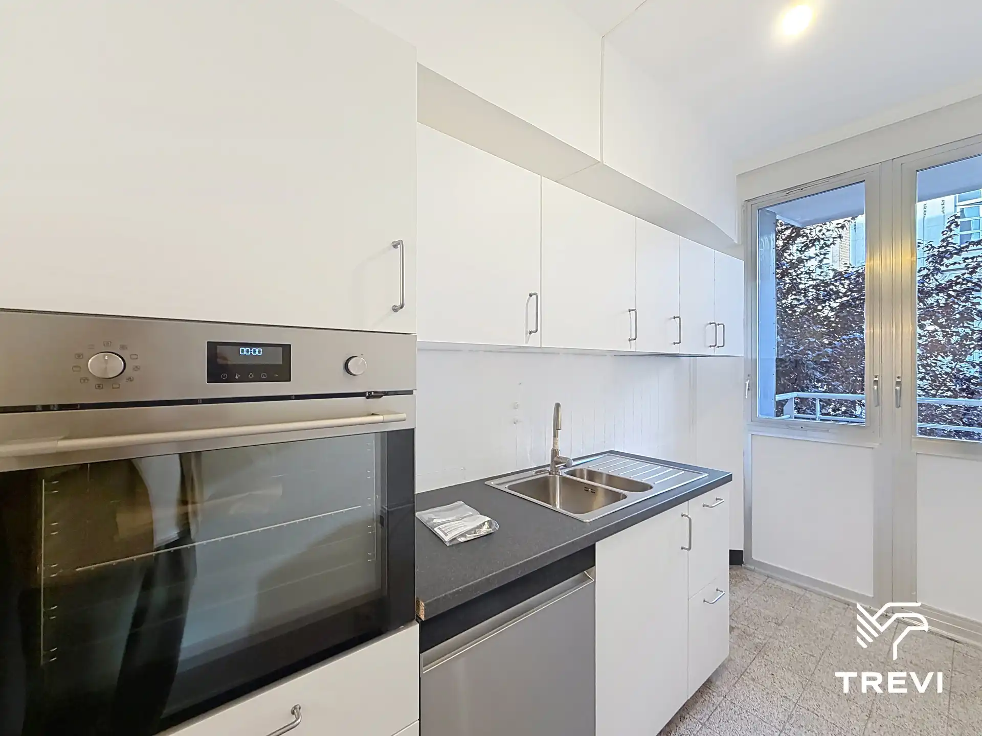ELSENE – Ideaal gelegen 1-slaapkamerappartement! foto 3