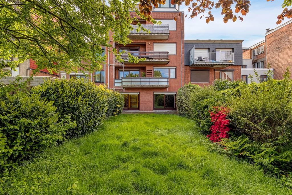 Gelijkvloers appartement met zonnige tuin foto 21