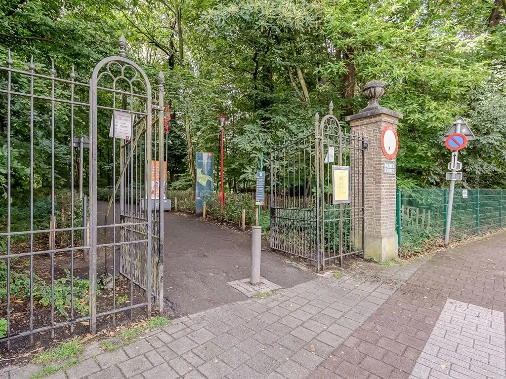 Instapklaar gelijkvloers appartement met gezellige koer foto 20