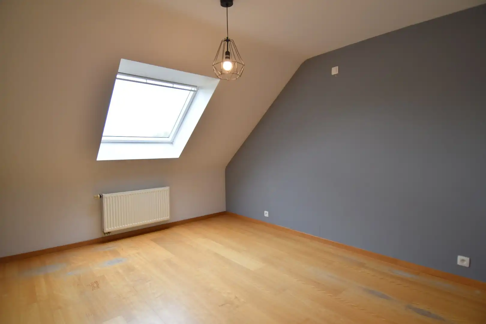 Ruime woning met 4 slaapkamers, tuin en garage in Bellegem foto 13