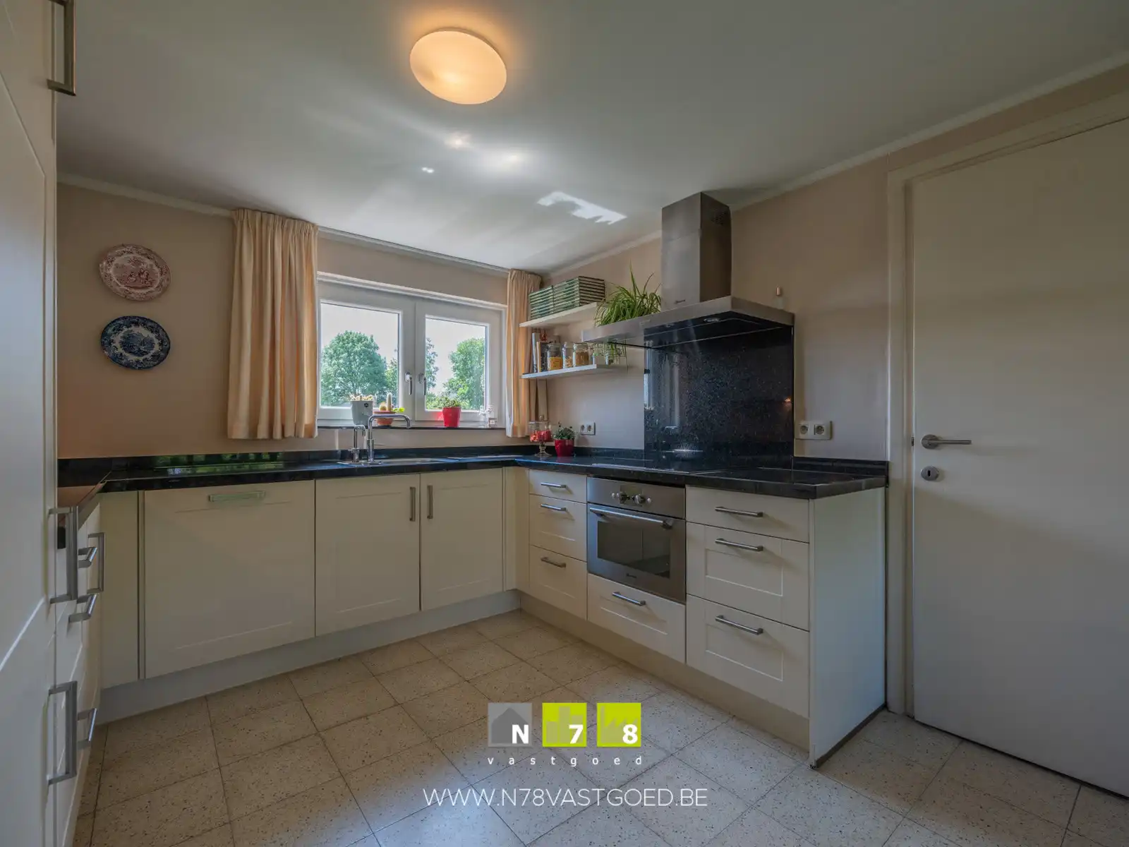 Huis te koop foto 16