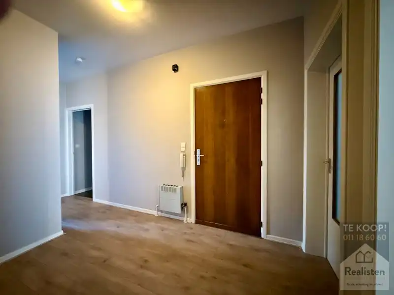 Instapkaar appartement - vlak aan het Jessa ziekenhuis foto 17