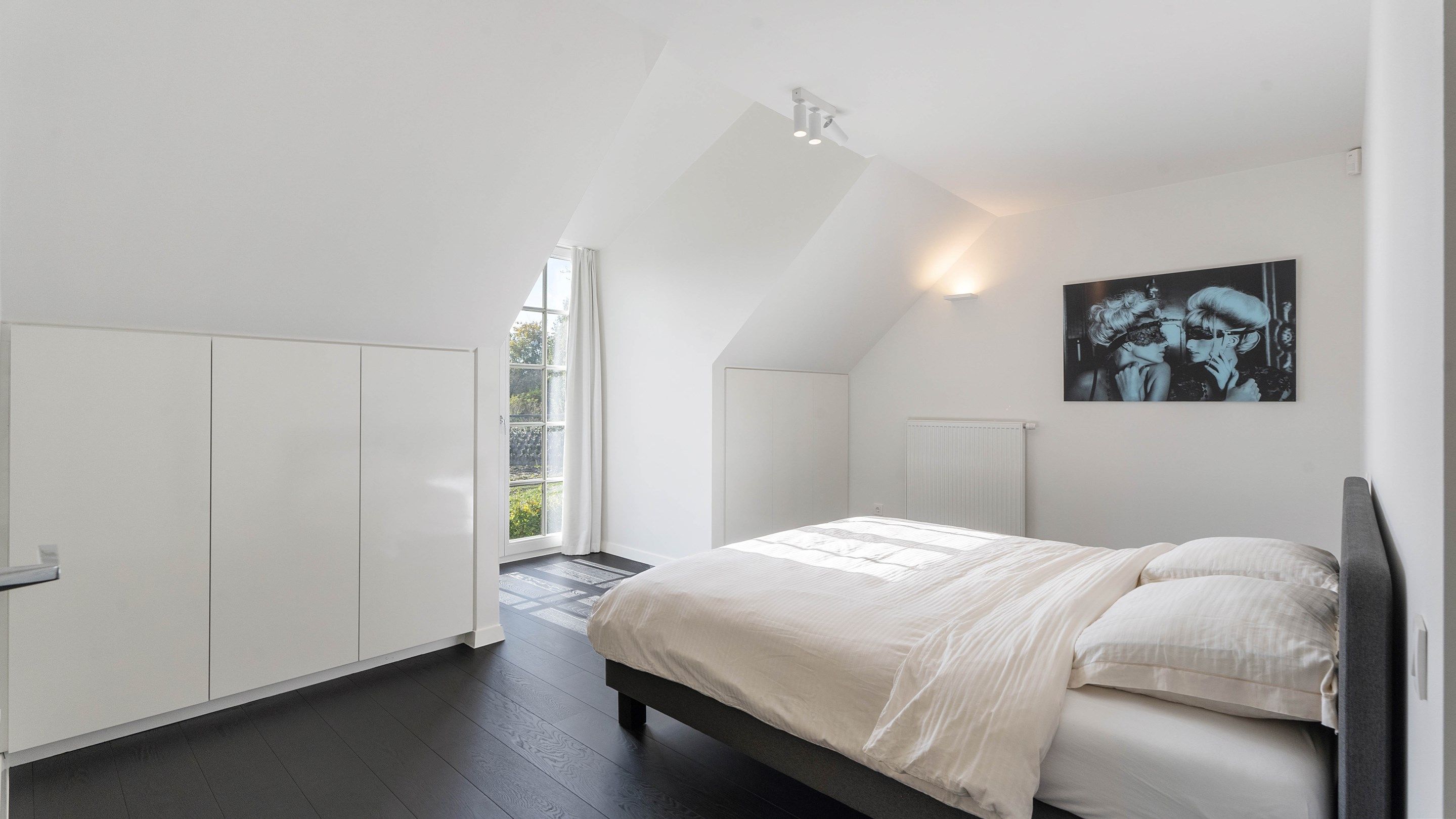 Exclusieve villa gelegen in een rustige, residentiële wijk . foto 15