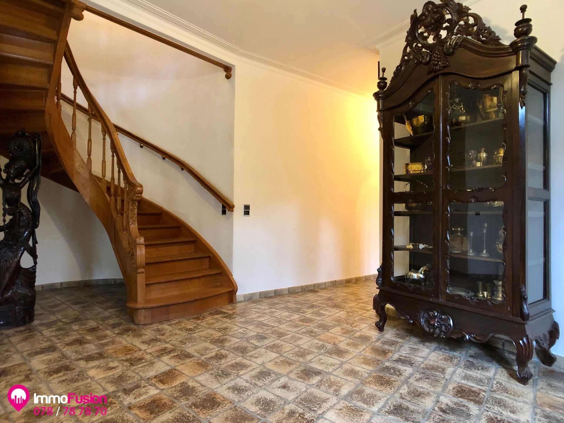 Unieke villa met bijgebouw, op ruim perceel van ca. 8.5 HA! foto 17
