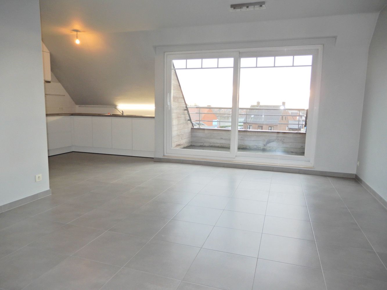 Appartement te Oostrozebeke. foto 7