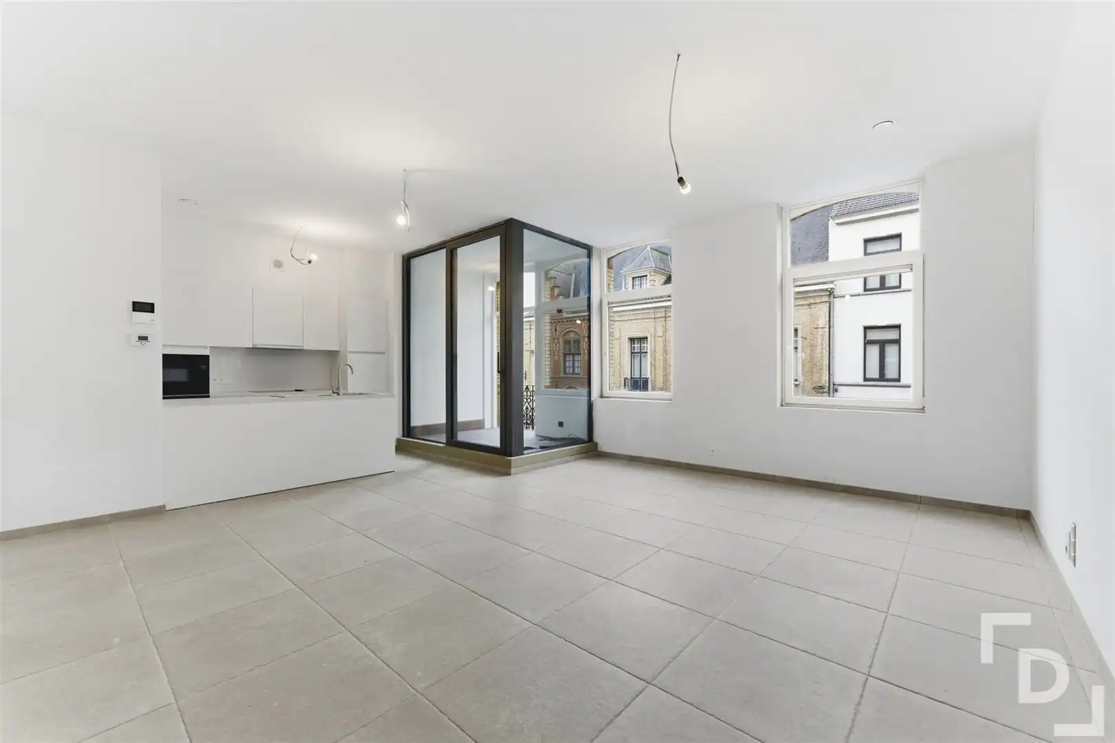 Instapklare nieuwbouwappartement te koop op toplocatie in centrum Ieper. foto 26