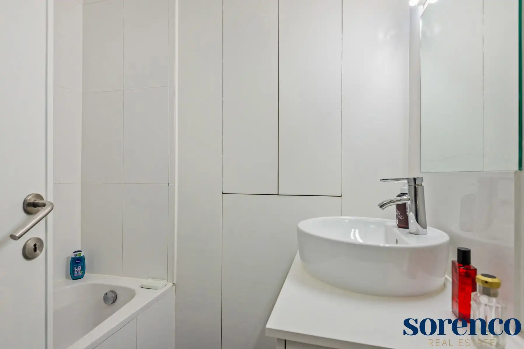 Antwerpen - gemeubeld duplex 2 slpk app. met terras foto 13