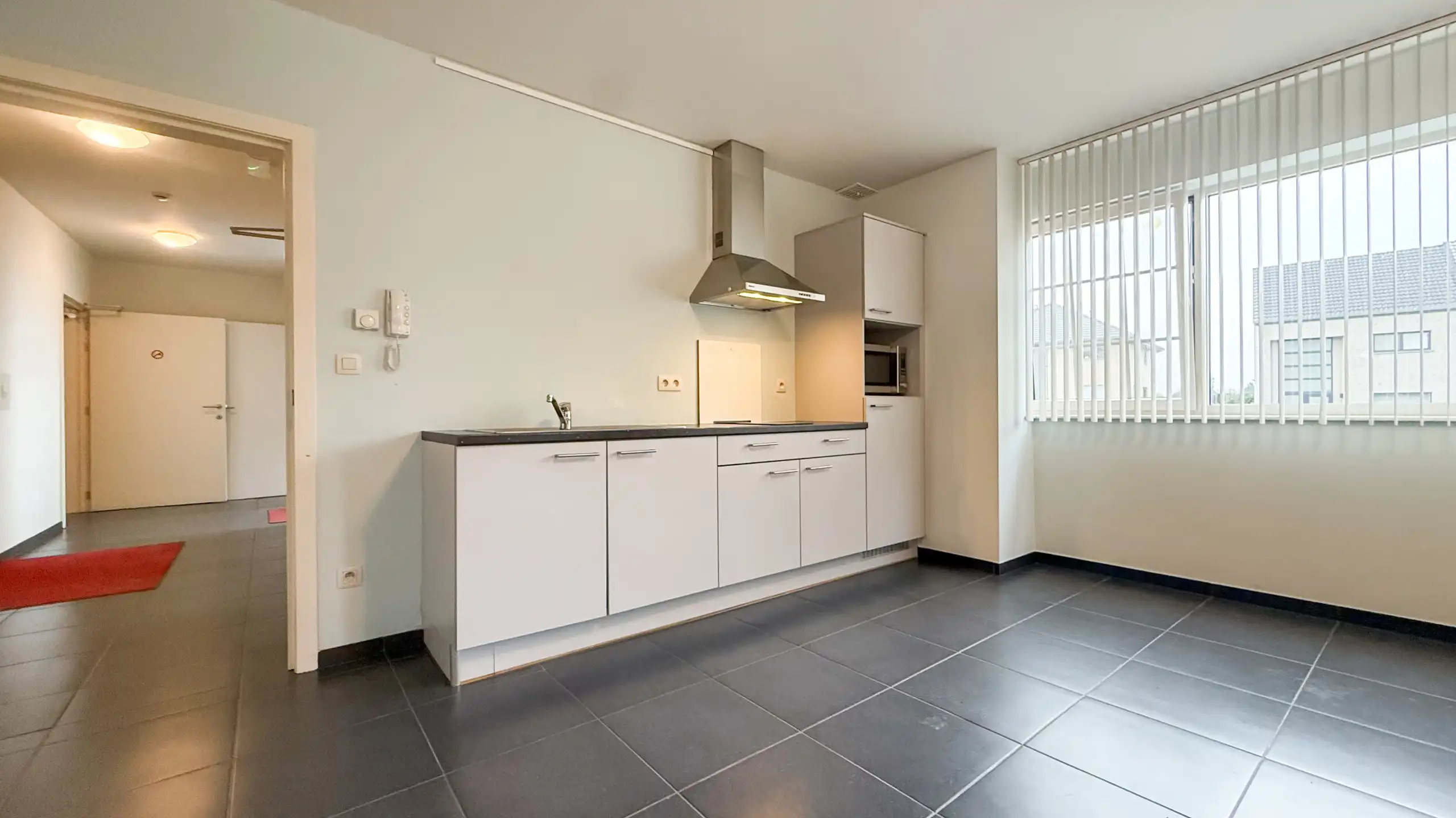 Veelzijdig investeringspand met 10 kamers, lift en kelder! foto 54