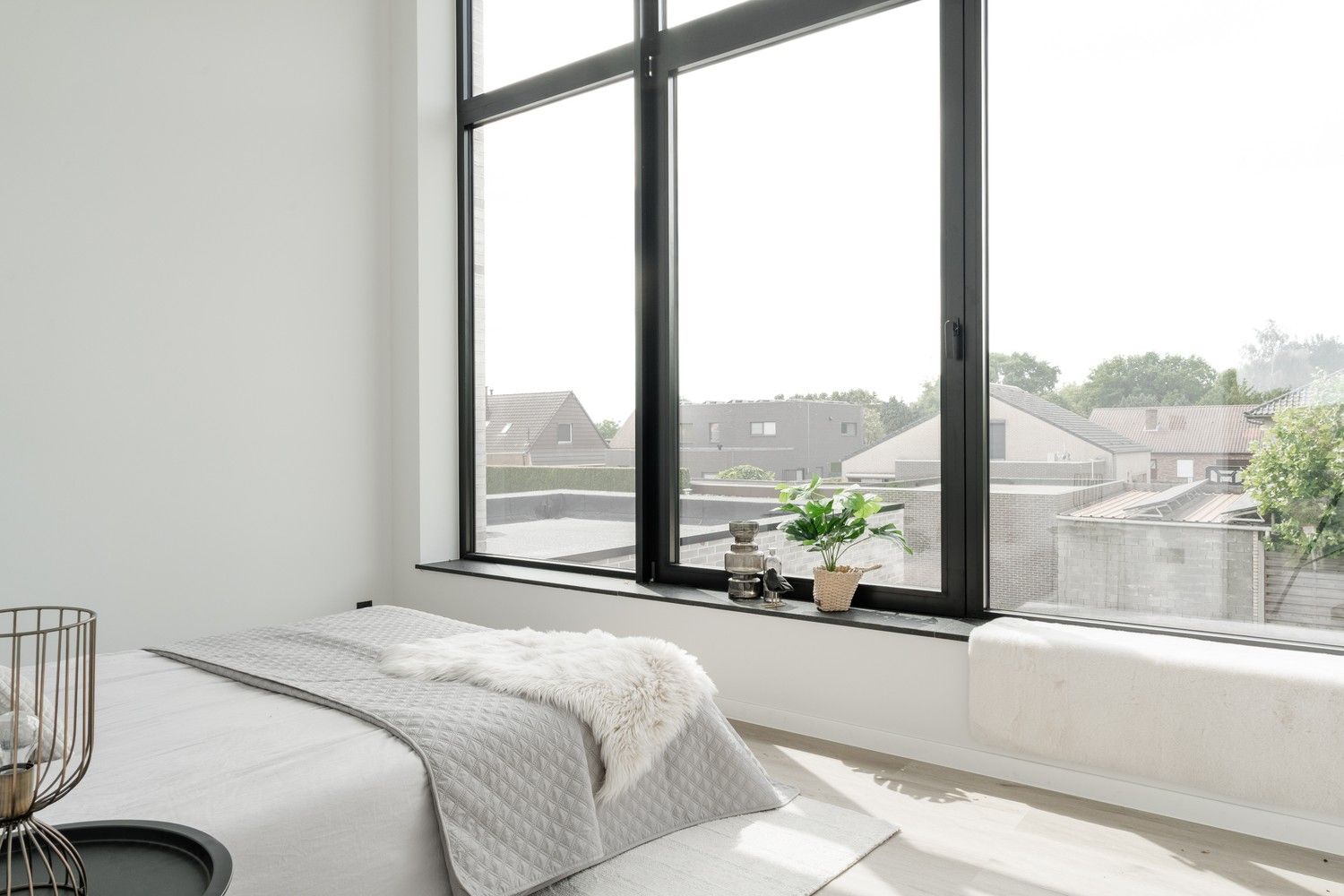 Prachtige luxueuze villa met enorme raampartijen foto 33