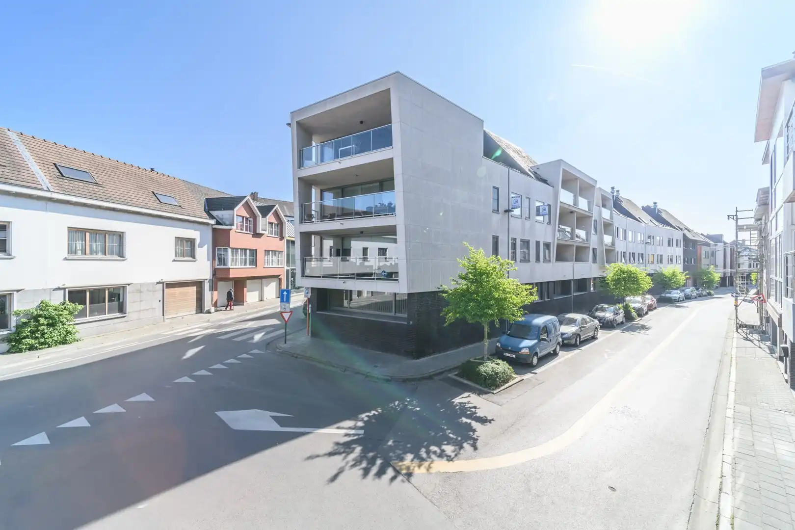 Bemeubeld appartement in hartje van Aalst foto 2