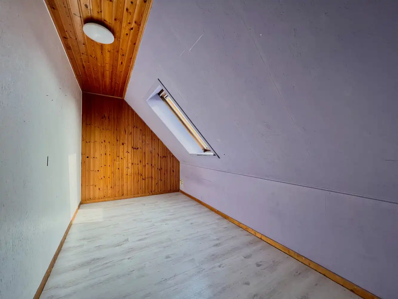 Lichtrijke woning met 3 slpks. + zonnige tuin foto 4