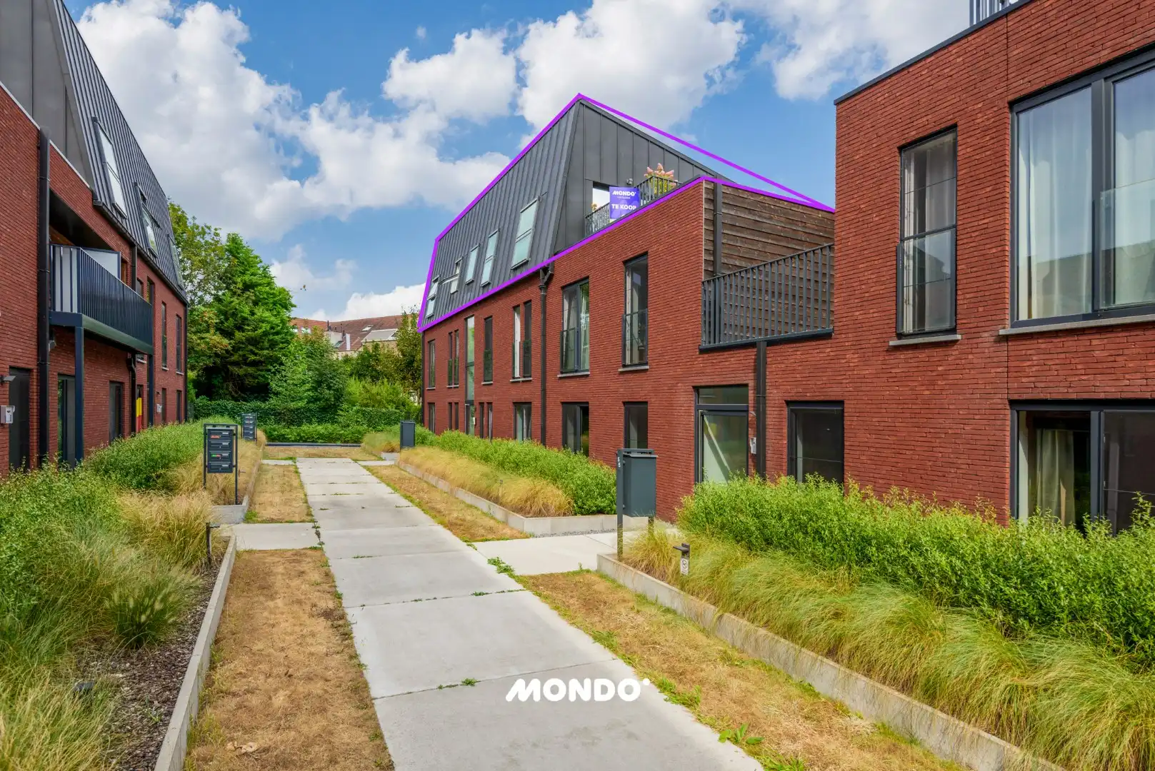 Energiezuinig penthouse met ruim terras, autostaanplaats en zicht op het kanaal foto 2
