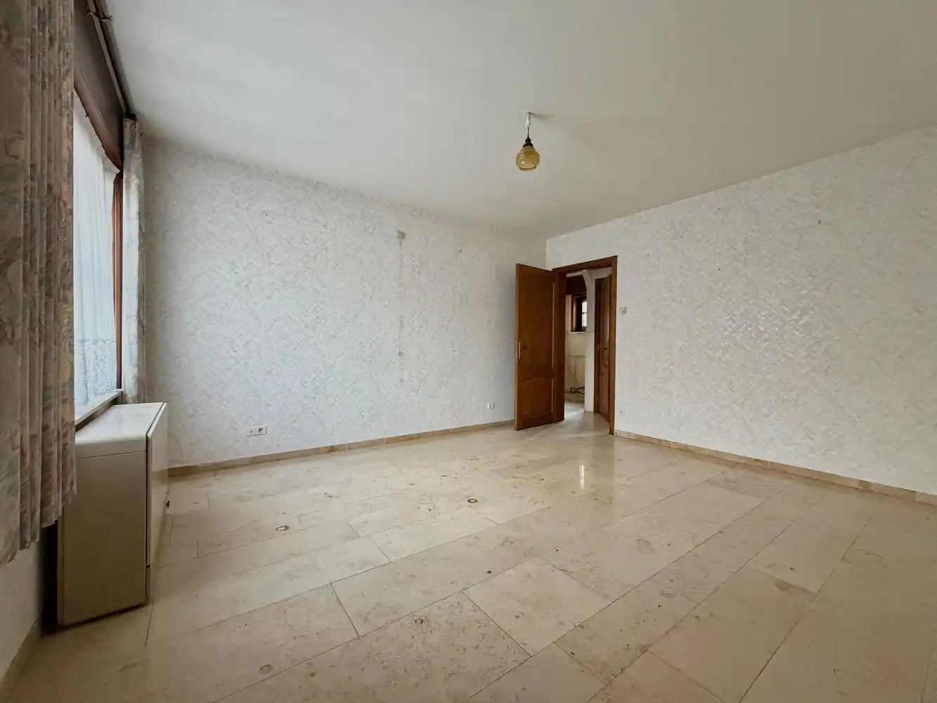 Unieke eigendom met bijgebouw op perceel van 2737 m² foto 8