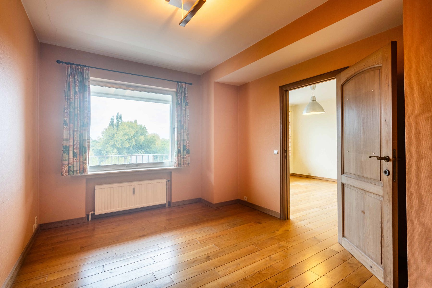 Exclusief ruim app. met mooi parkzicht, terrassen en garage foto 16