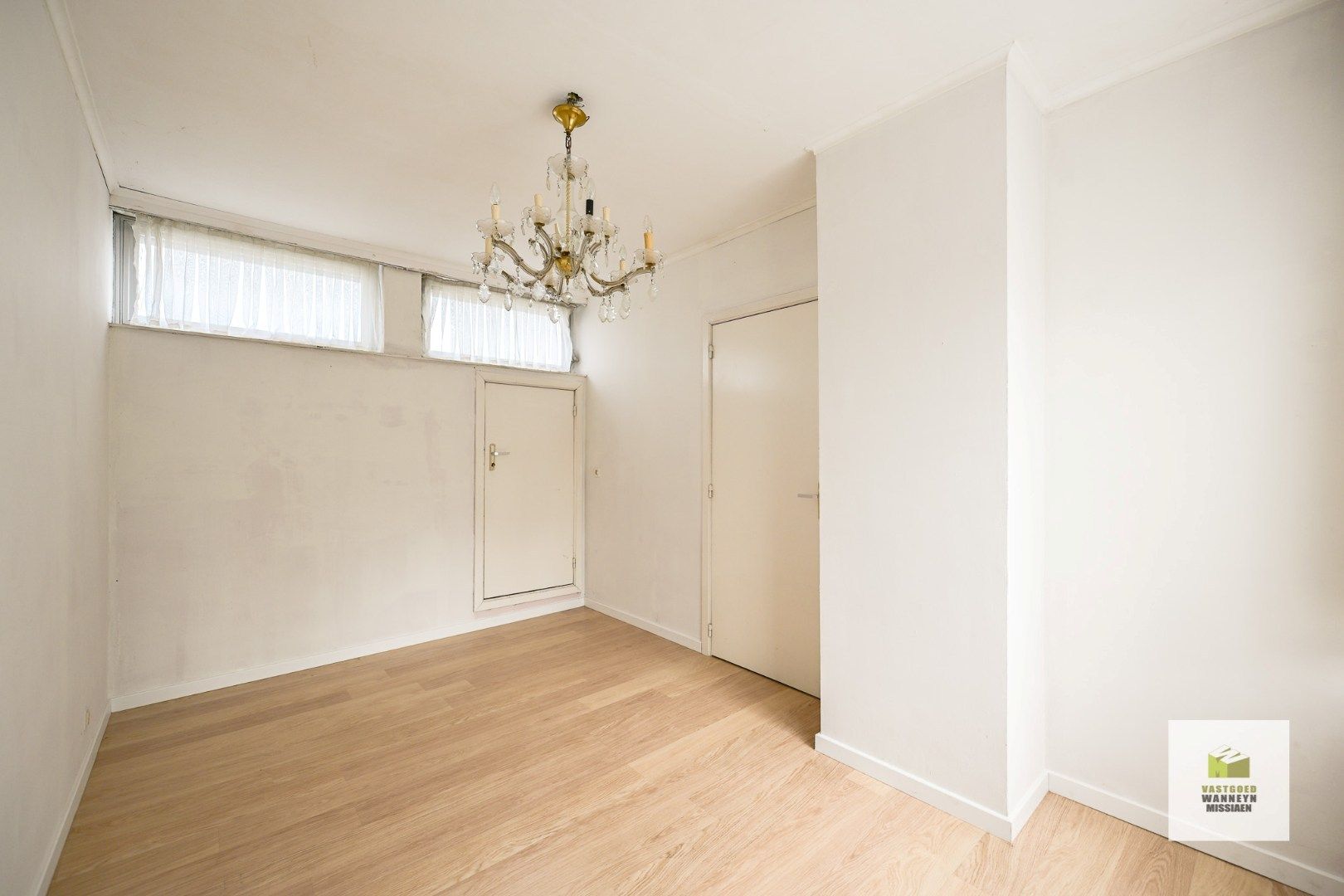 Te renoveren woning met 3 slaapkamers en zongerichte tuin op centrale ligging te Tielt foto 17