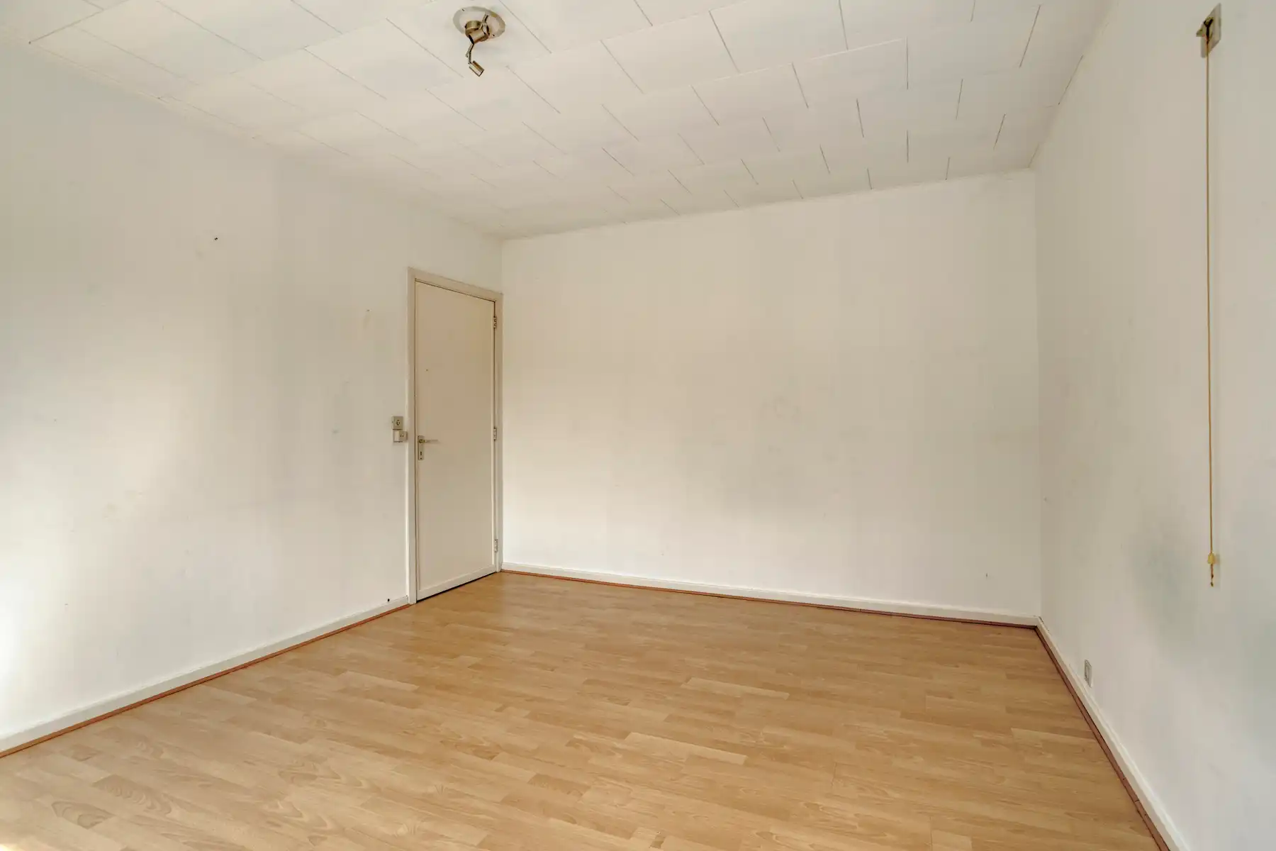 Woning op goede uitvalsbasis te Ninove foto 12