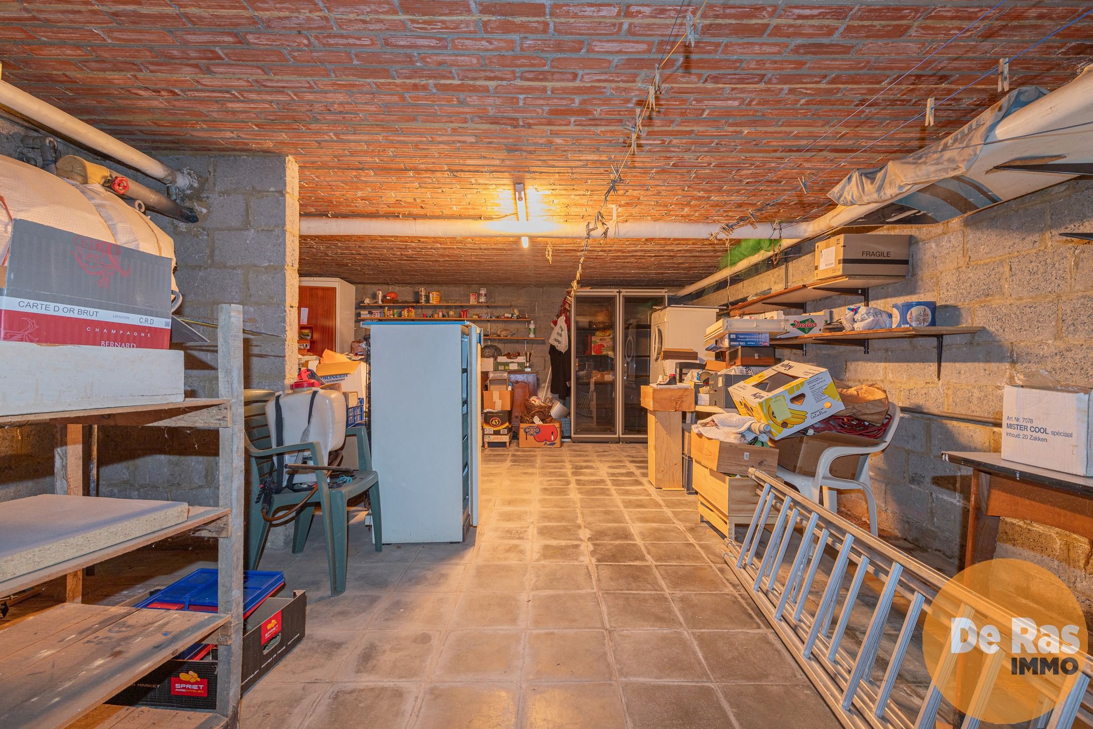 HILLEGEM - Statige HOB op rustige ligging met mooie tuin foto 26