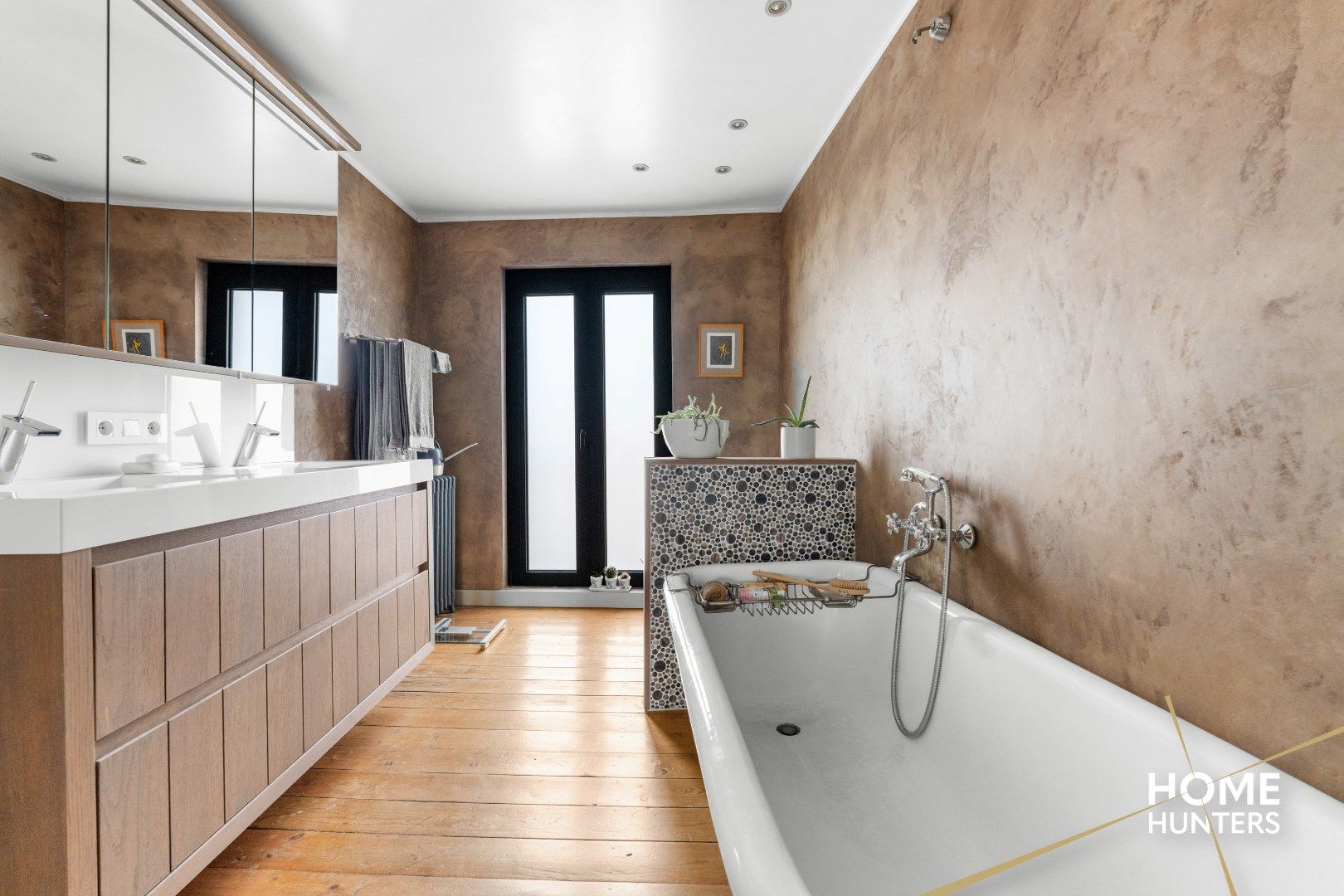 Uniek restaurant met luxueuze woonst in hartje Ieper foto 35