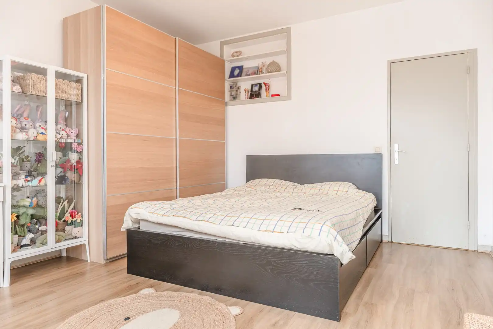 Gelijkvloers appartement met tuin foto 8