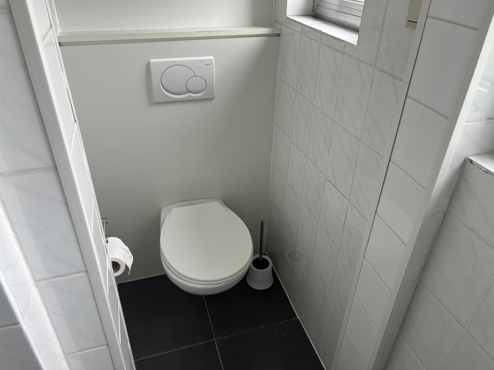 VOLLEDIG GERENOVEERD TRIPLEXAPPARTEMENT TE HUUR IN ZELLIK! foto 18