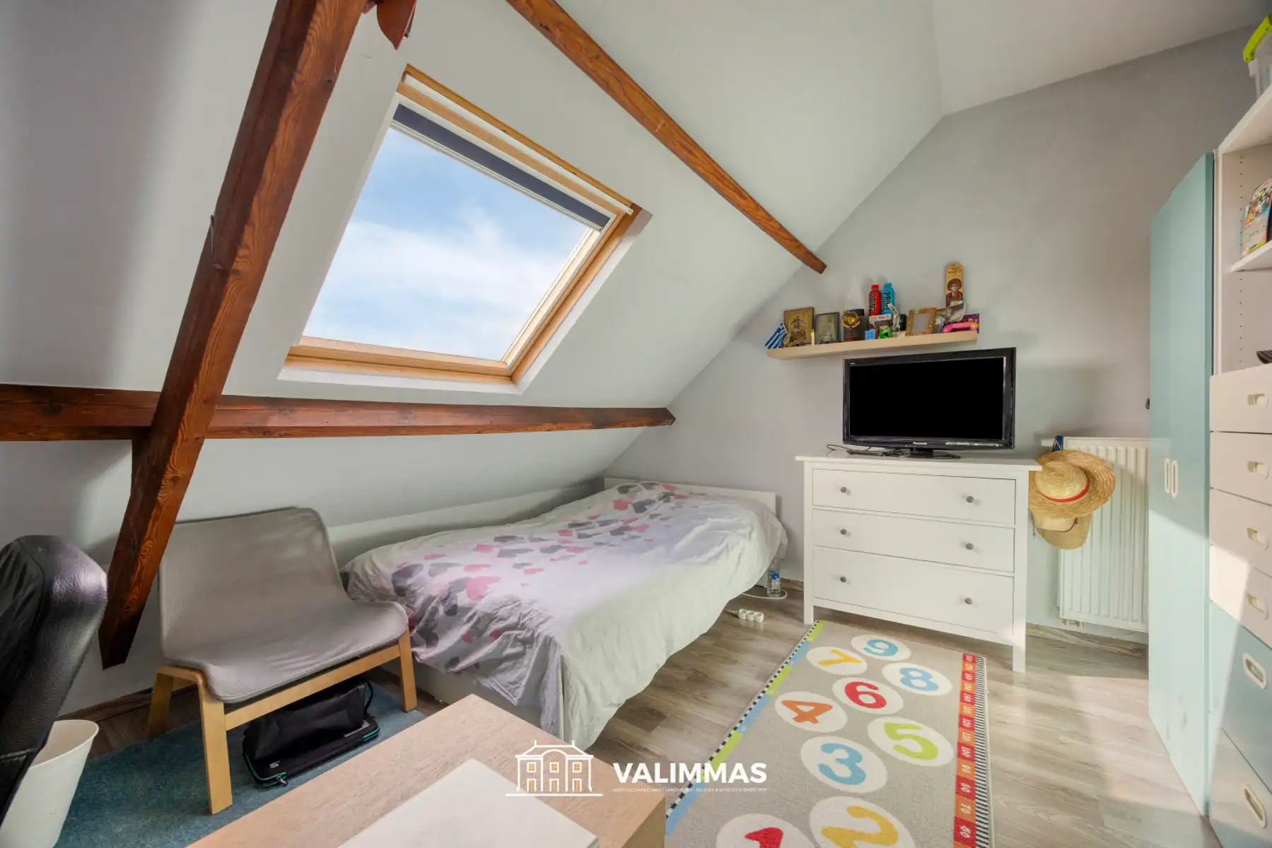 Ruime en zeer verzorgde woning met zonneterras en mooie tuin foto 17