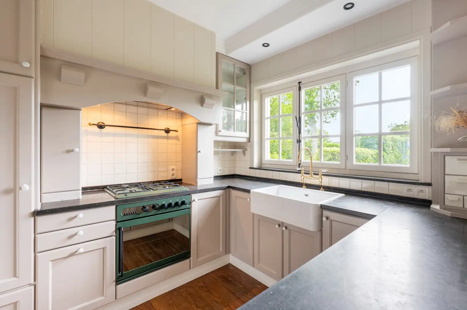 Landelijke woning met uitzonderlijke tuin foto 6