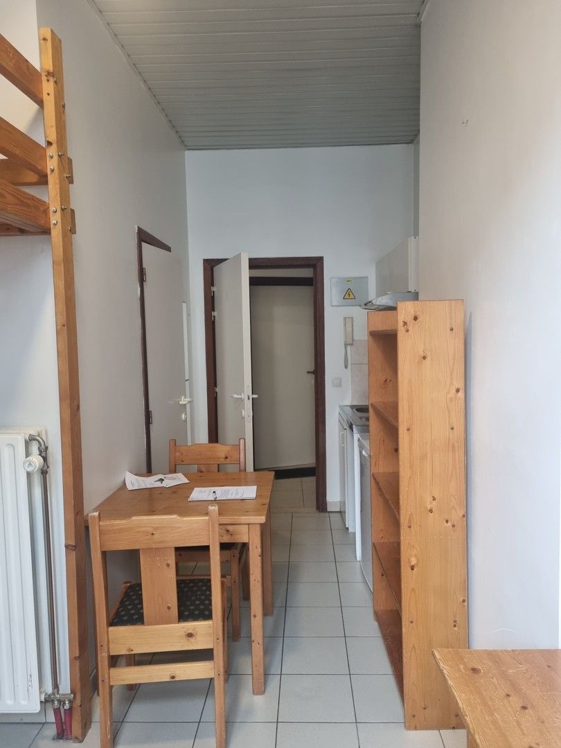 Nog 1 studentenstudio te huur op toplocatie aan Poel in Gent foto 4