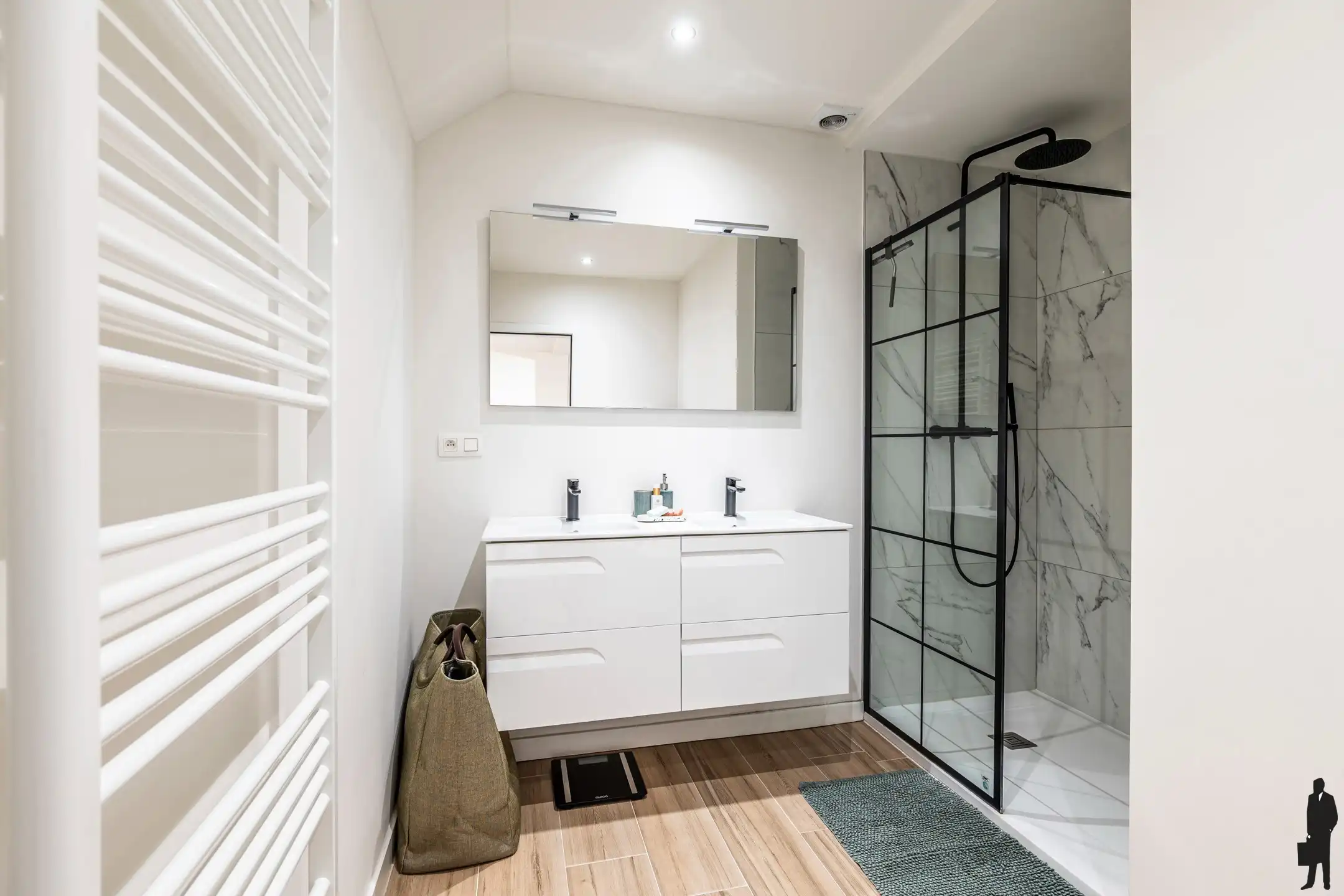 Uitstekend, lichtrijk appartement met ruim terras en garage foto 6