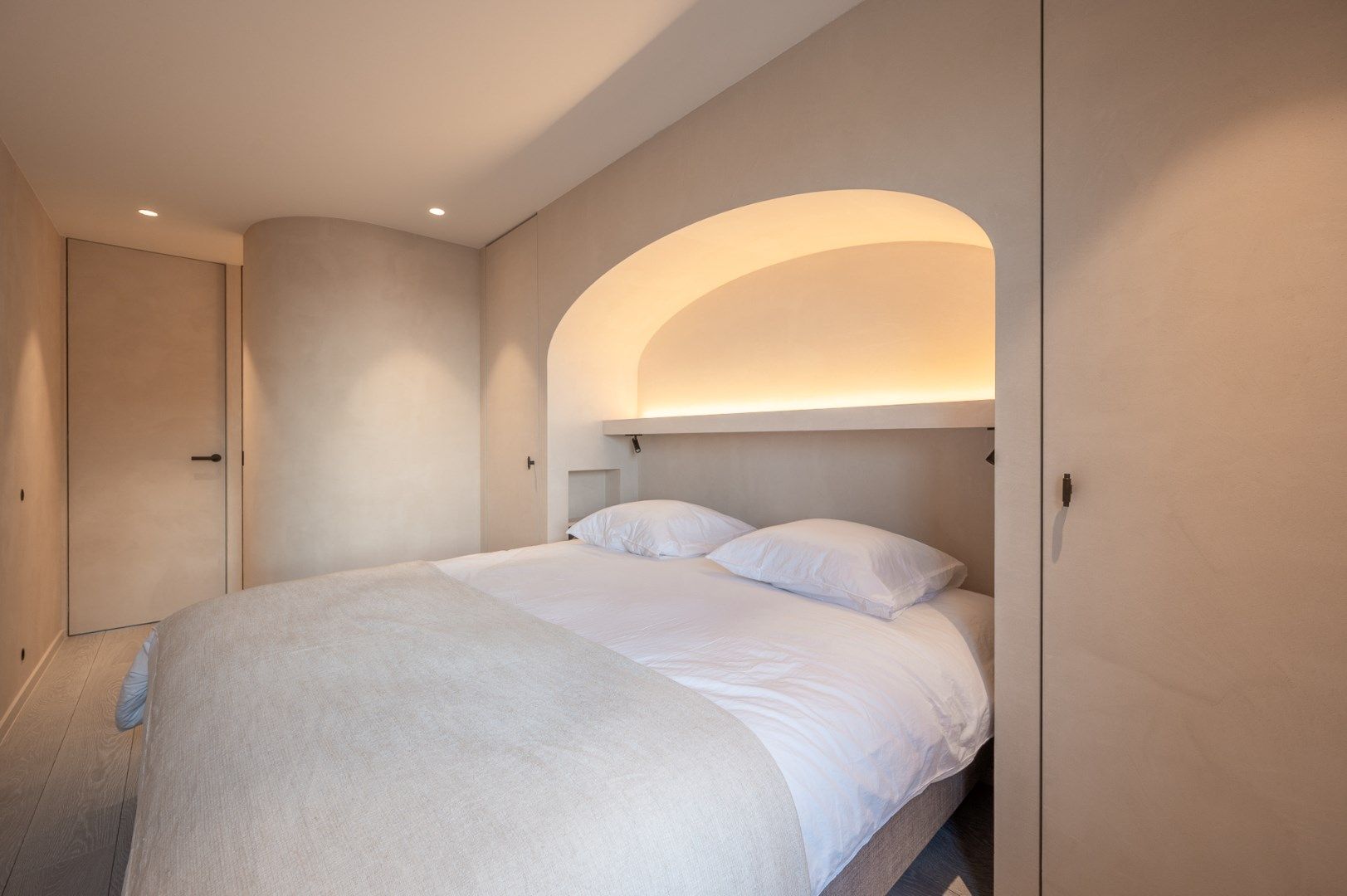 Uitzonderlijk dubbel appartement met prachtig frontaal zeezicht in het Zoute foto 19