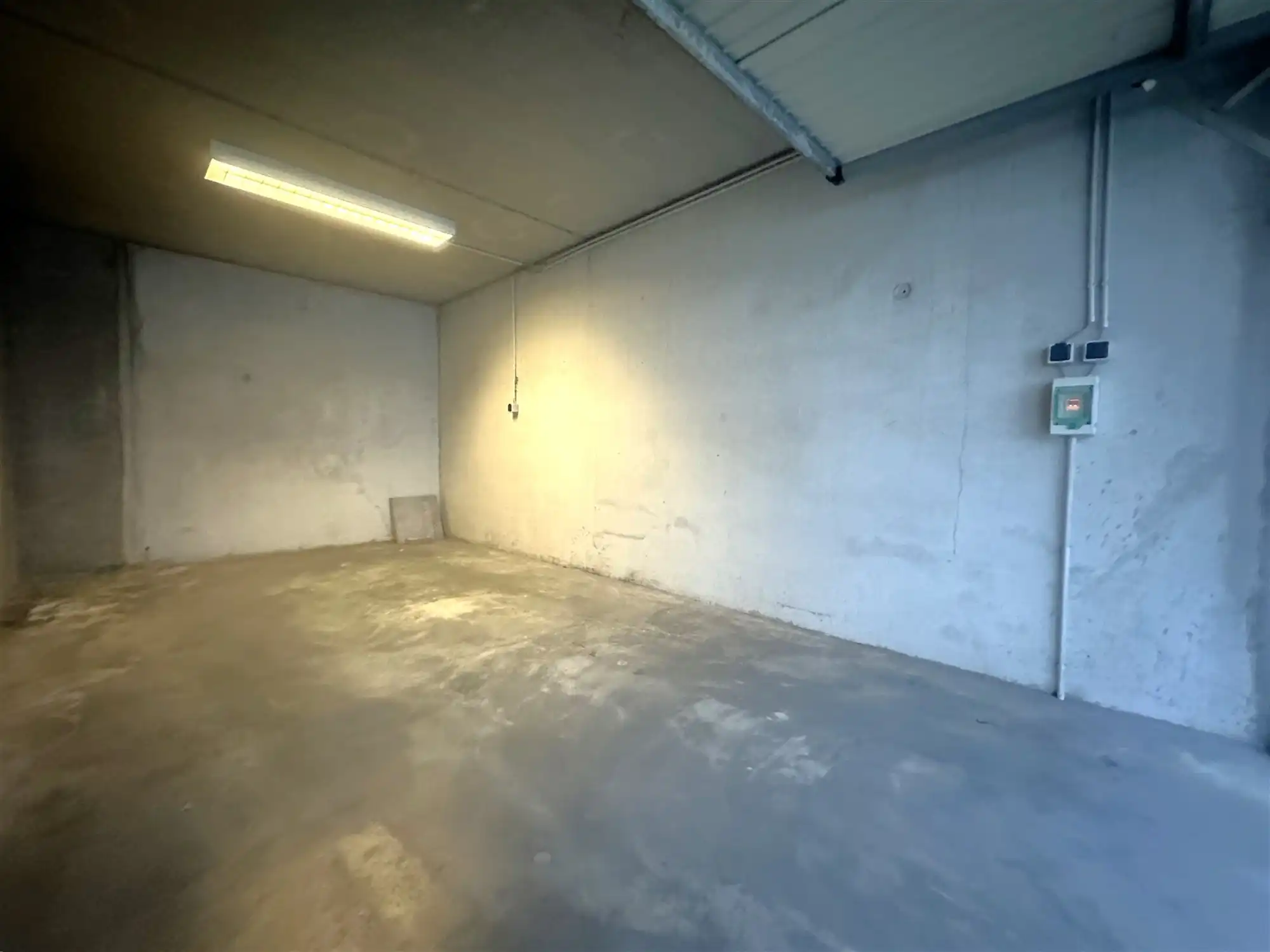 Parking/Garagebox foto 5