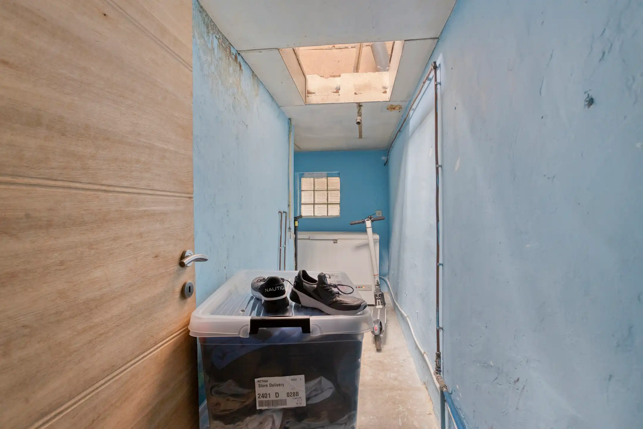 Ruime rijwoning met 4 slaapkamers en renovatiepotentieel foto 16