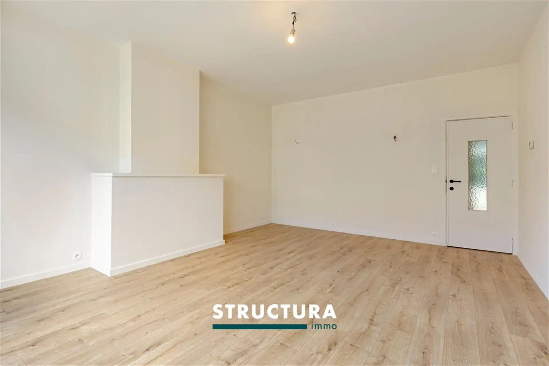 Gerenoveerd appartement met tuin op centrale ligging foto 5