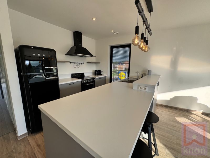 Recent luxeappartement (2021), 2 slpks, zonneterras, lift en carport – centrum Geel foto 6