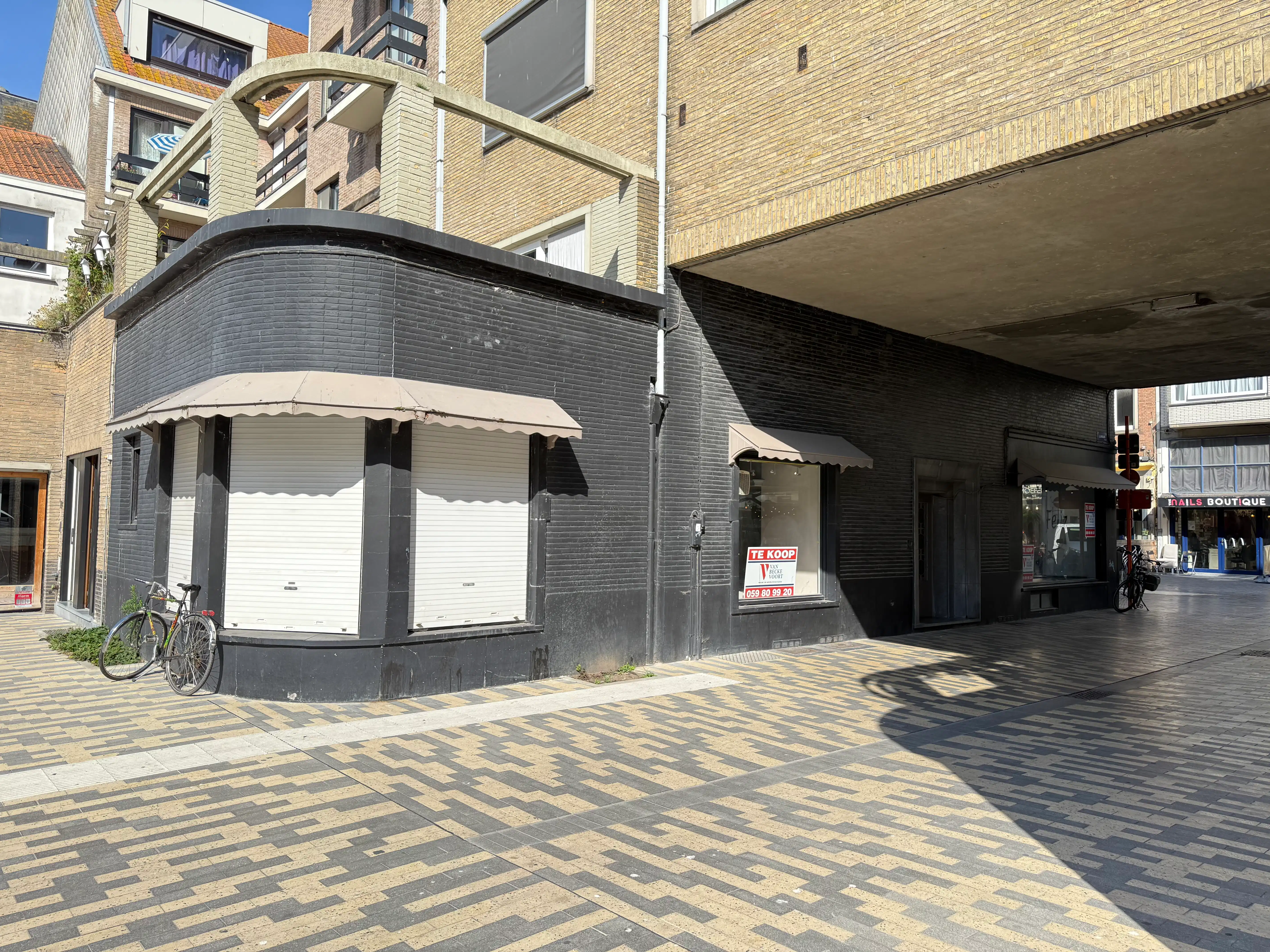 Handelsgelijkvloers 60m² foto 10