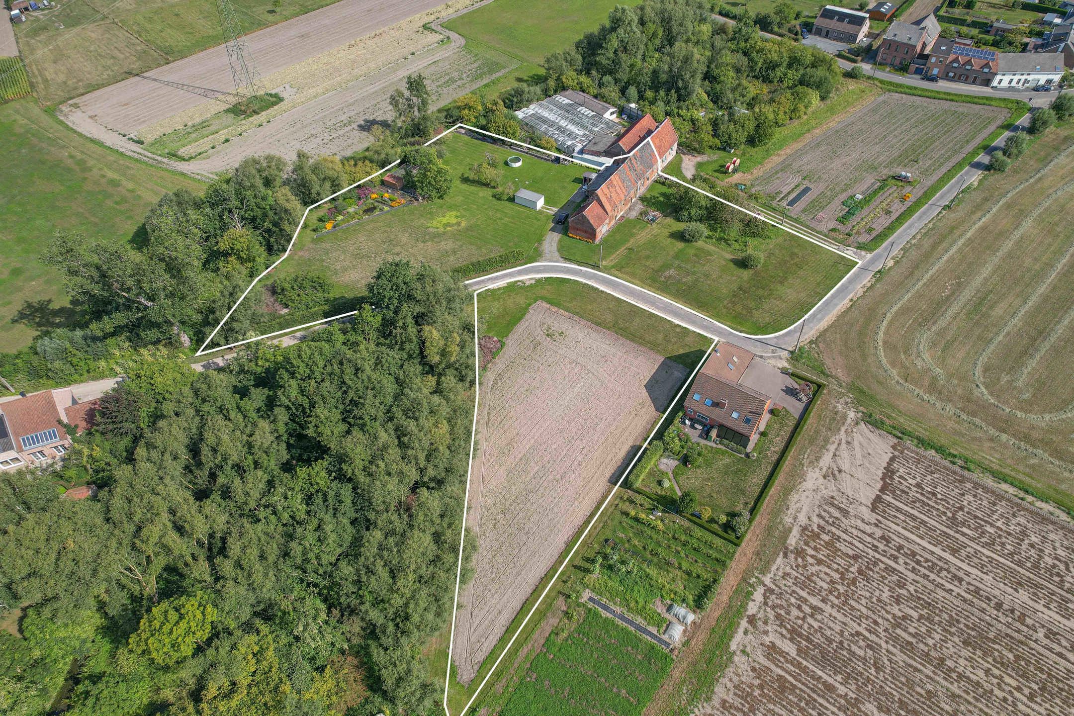 te renoveren halfopen hoeve op A-locatie!  foto 4