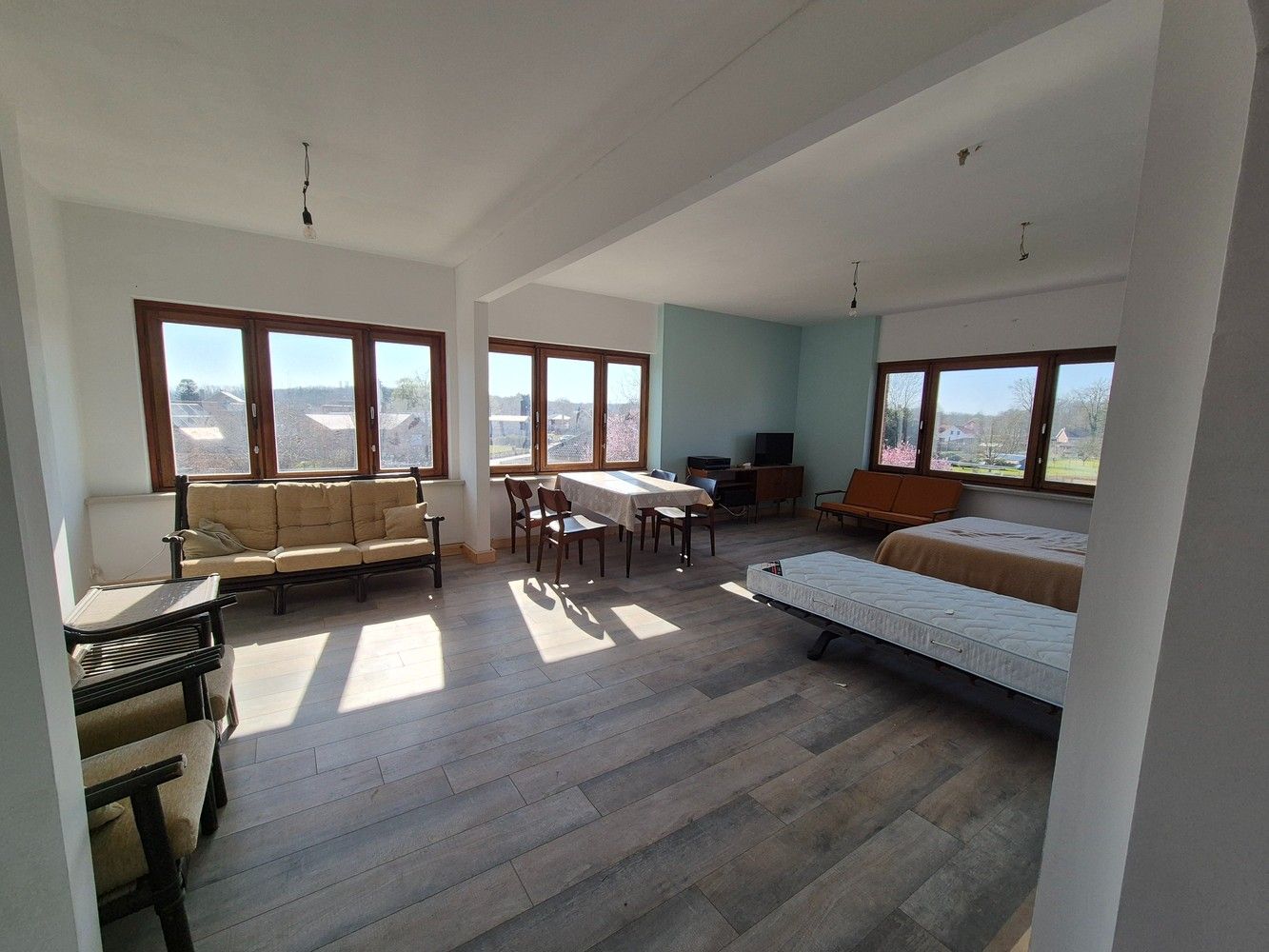 "Unieke Kansen: Ruime Woning met Tuin & Apart Appartement!" foto 18