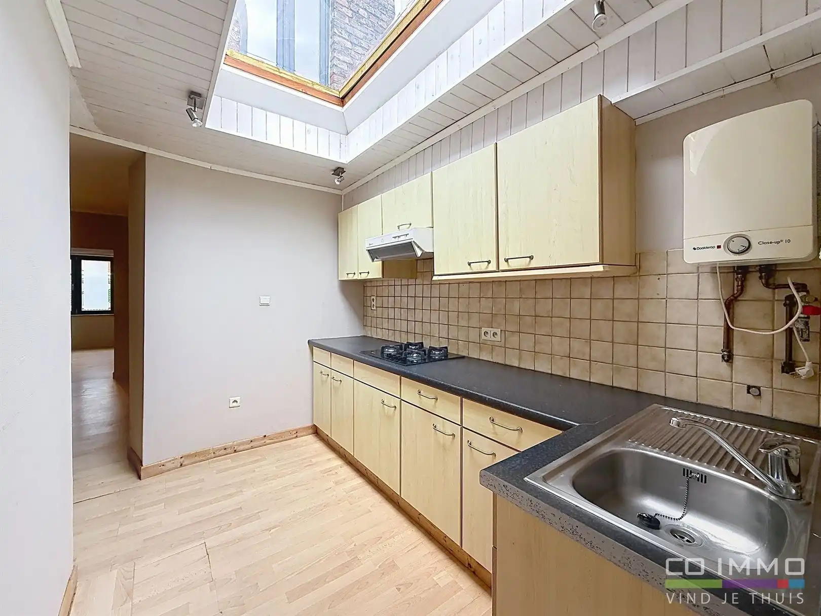 Leuke starterswoning/investeringspand, 2 slpks + zolder foto 6