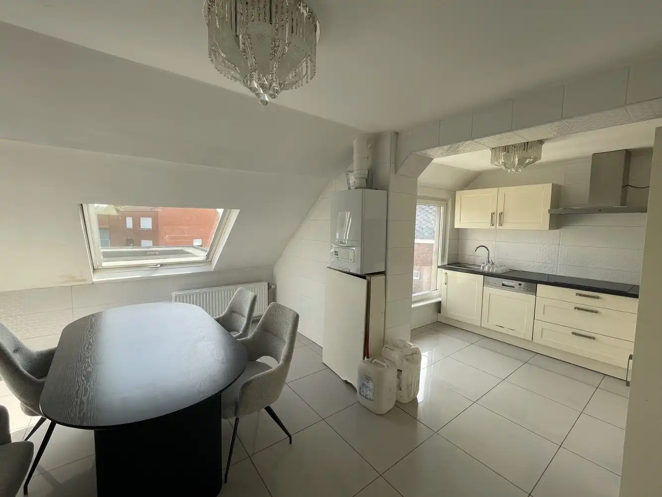 Handelspand met ruim duplexappartement op zichtbare locatie in Herent foto 9