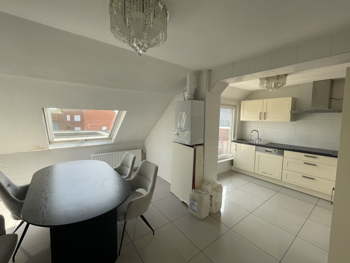 Handelspand met ruim duplexappartement op zichtbare locatie in Herent foto 9