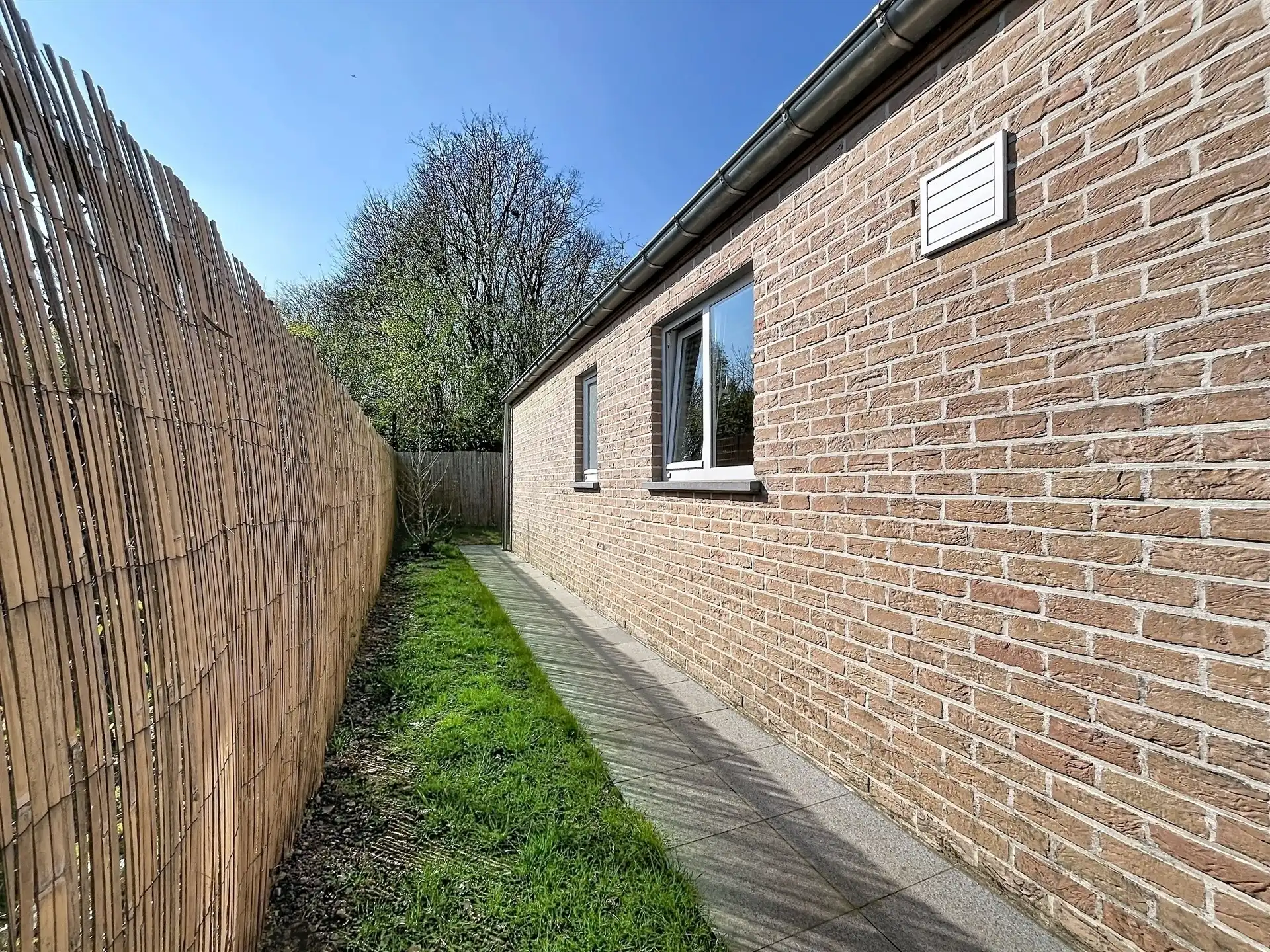 Recente open bebouwing met 2 slaapkamers op toplocatie! foto 15