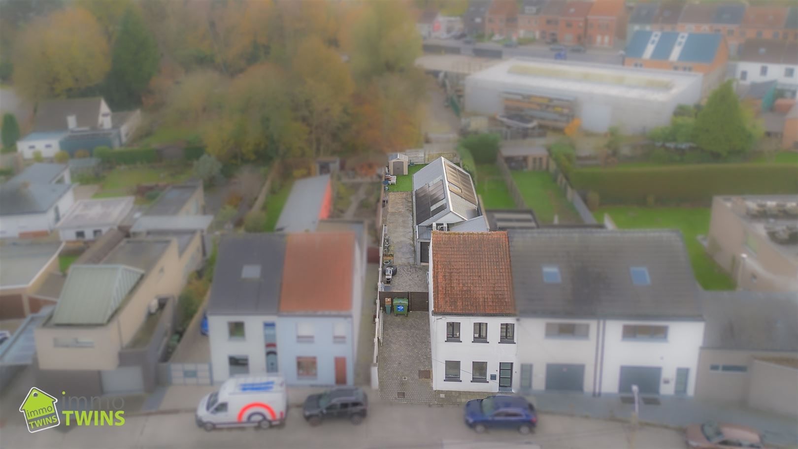 Gerenoveerde woning met loods, oprit en tuin te Grembergen foto 21