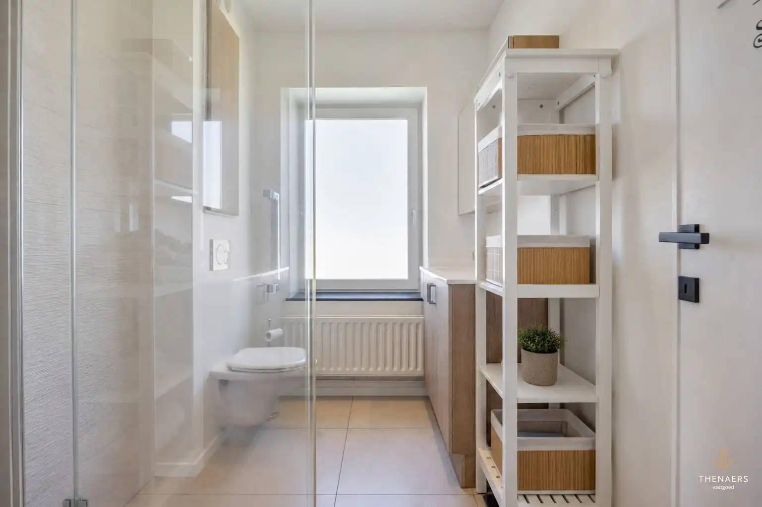 Gerenoveerde bel-etagewoning met garage, stadstuin en 235 m² woonruimte. foto 21