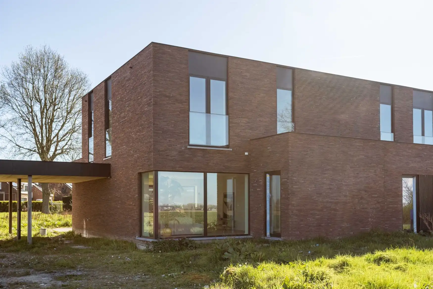 Stijlvolle & lichtrijke woning met schitterende zichten foto 2