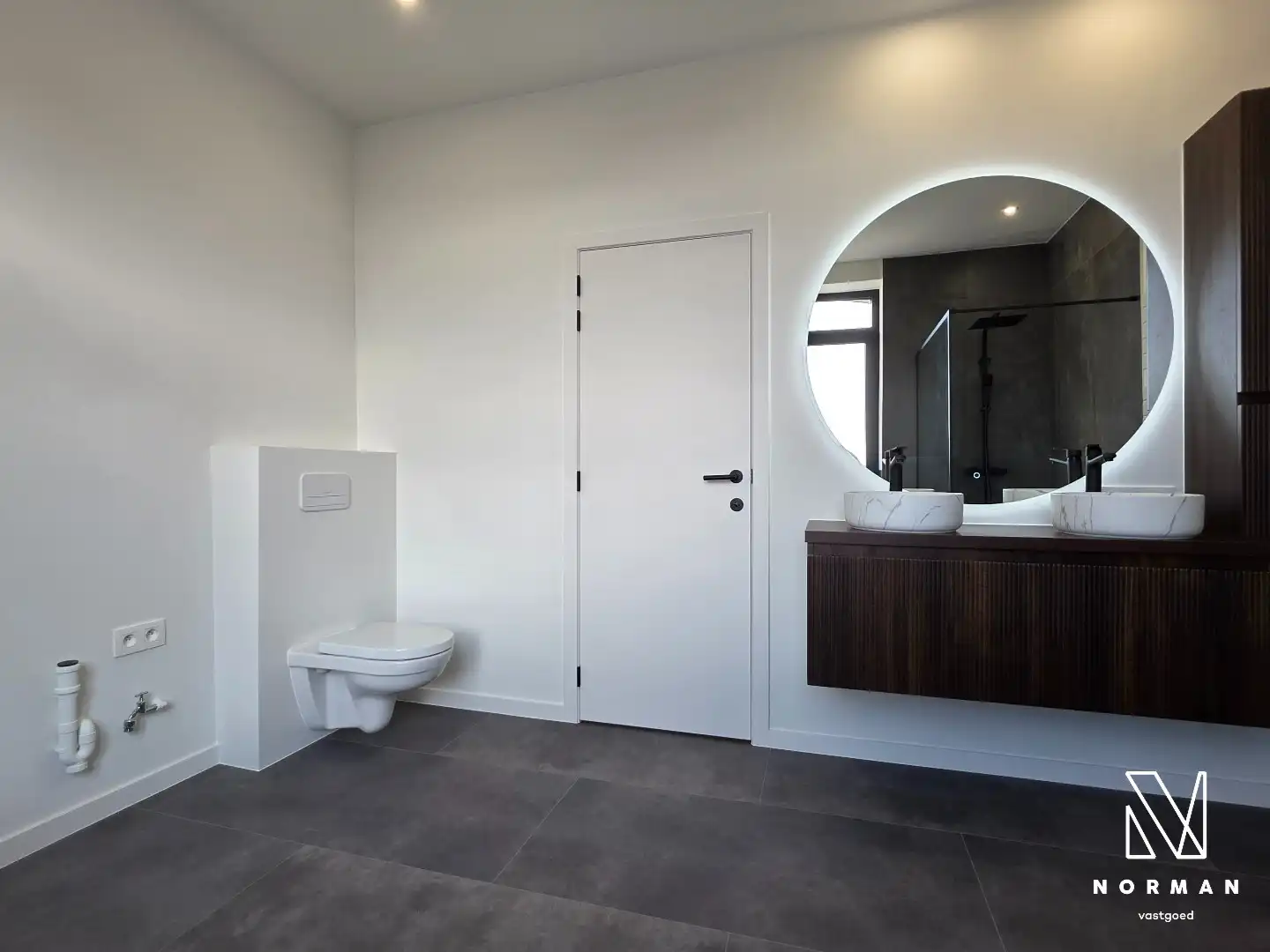 Stadswoning met 3 slaapkamers en mooie stadstuin op vlot bereikbare locatie in Kortrijk.  foto 12