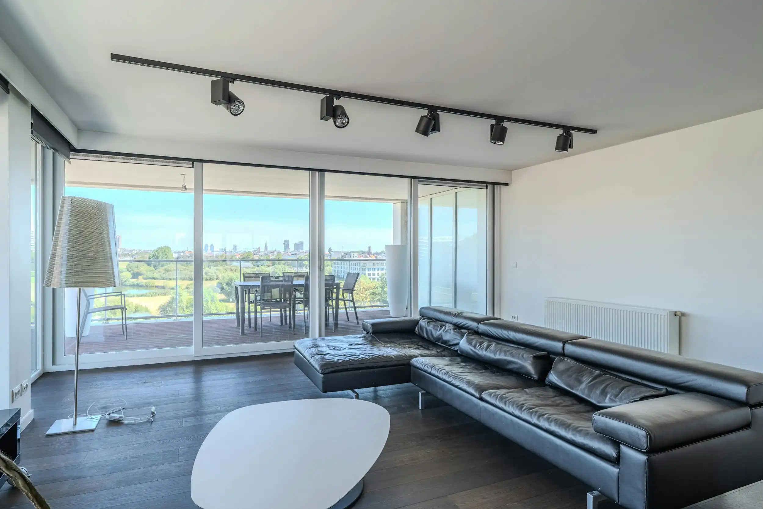 Prachtig appartement met open zicht op de Wellington Golf  foto 10