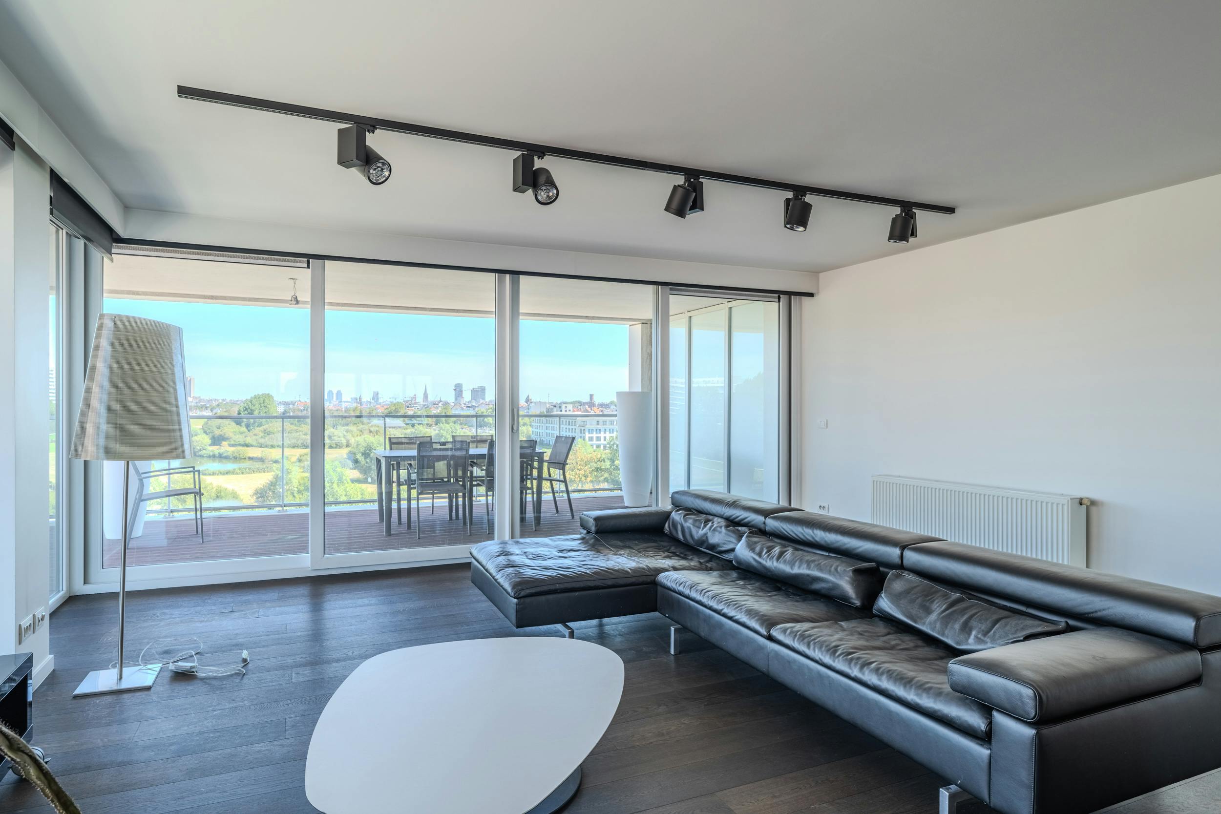 Prachtig appartement met open zicht op de Wellington Golf  foto 10