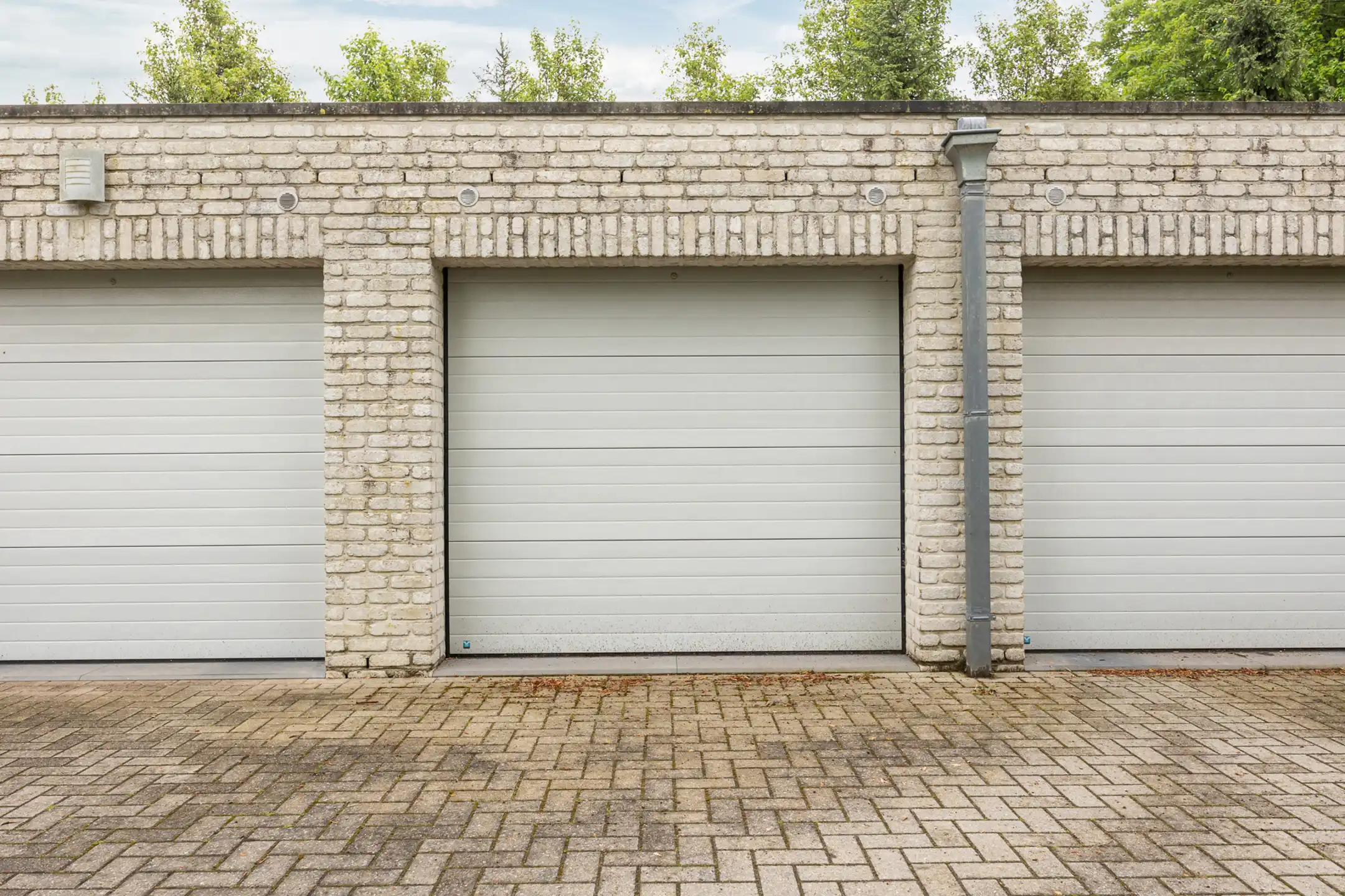Appartement met terras en garagebox foto 24
