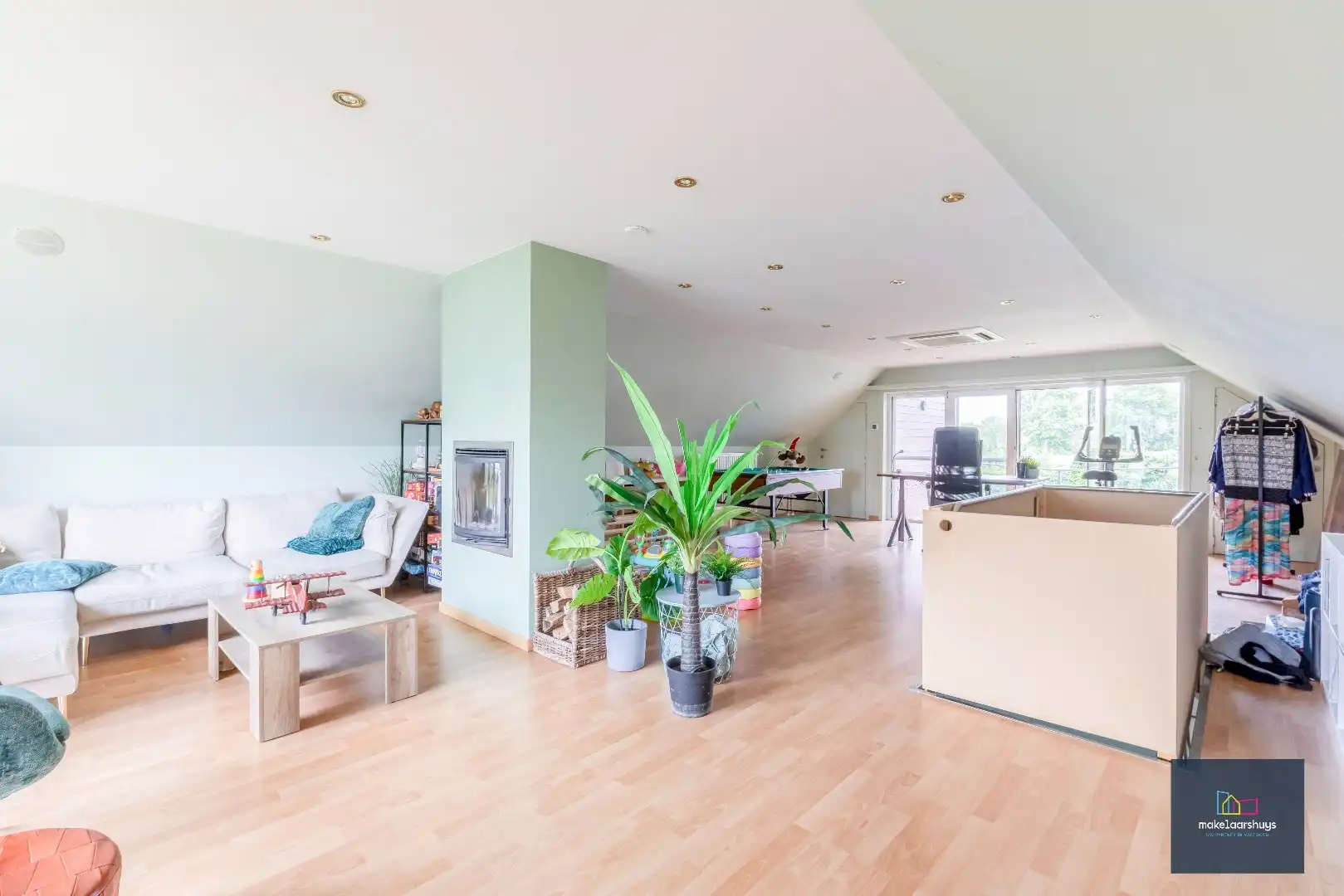 Ruime open bebouwing in Berlare op mooi perceel (897m²) foto 13