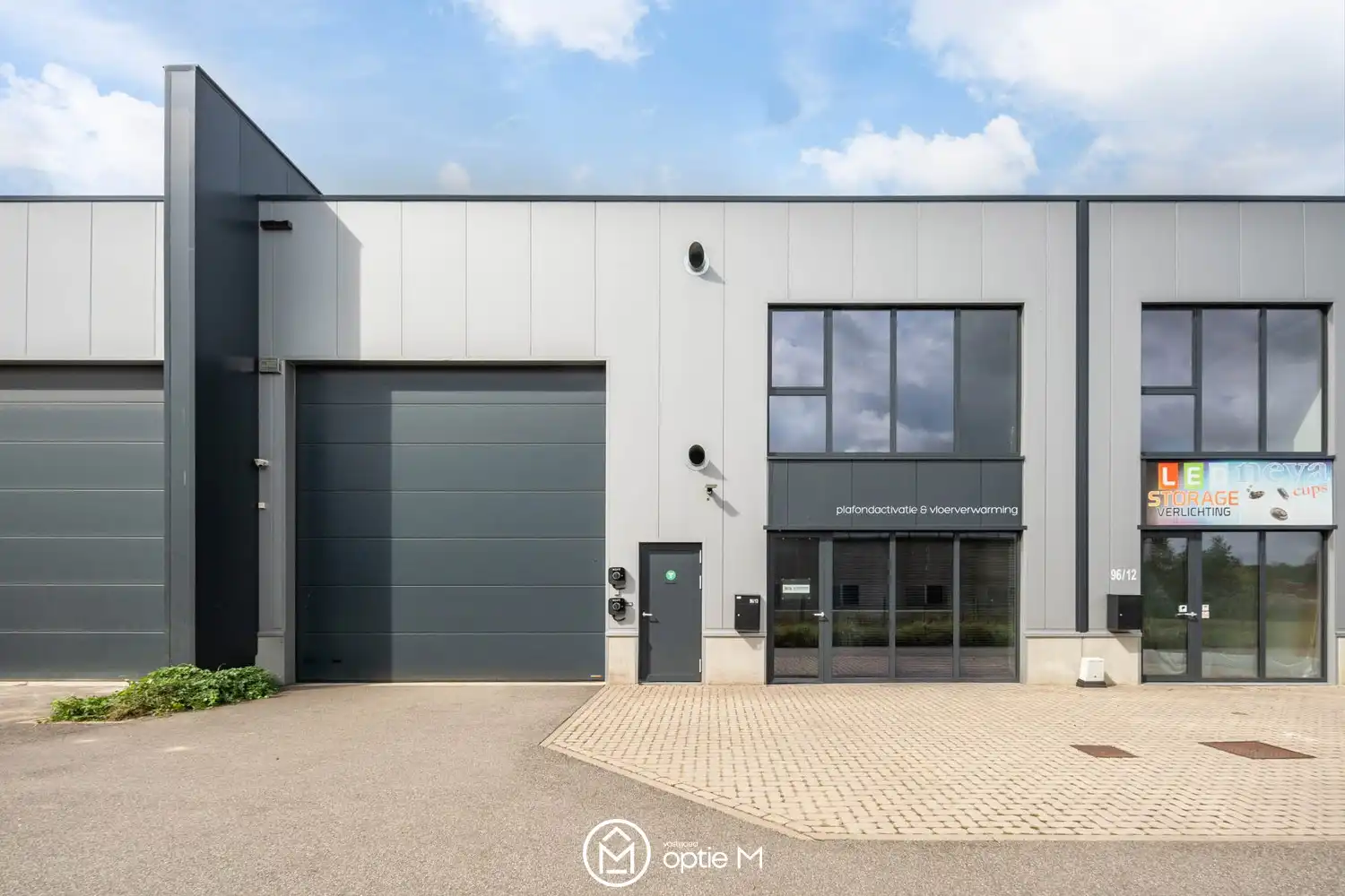 Moderne bedrijfsunit met unieke kantoren in Heusden foto 15